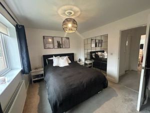 Photo 9- click for photo gallery